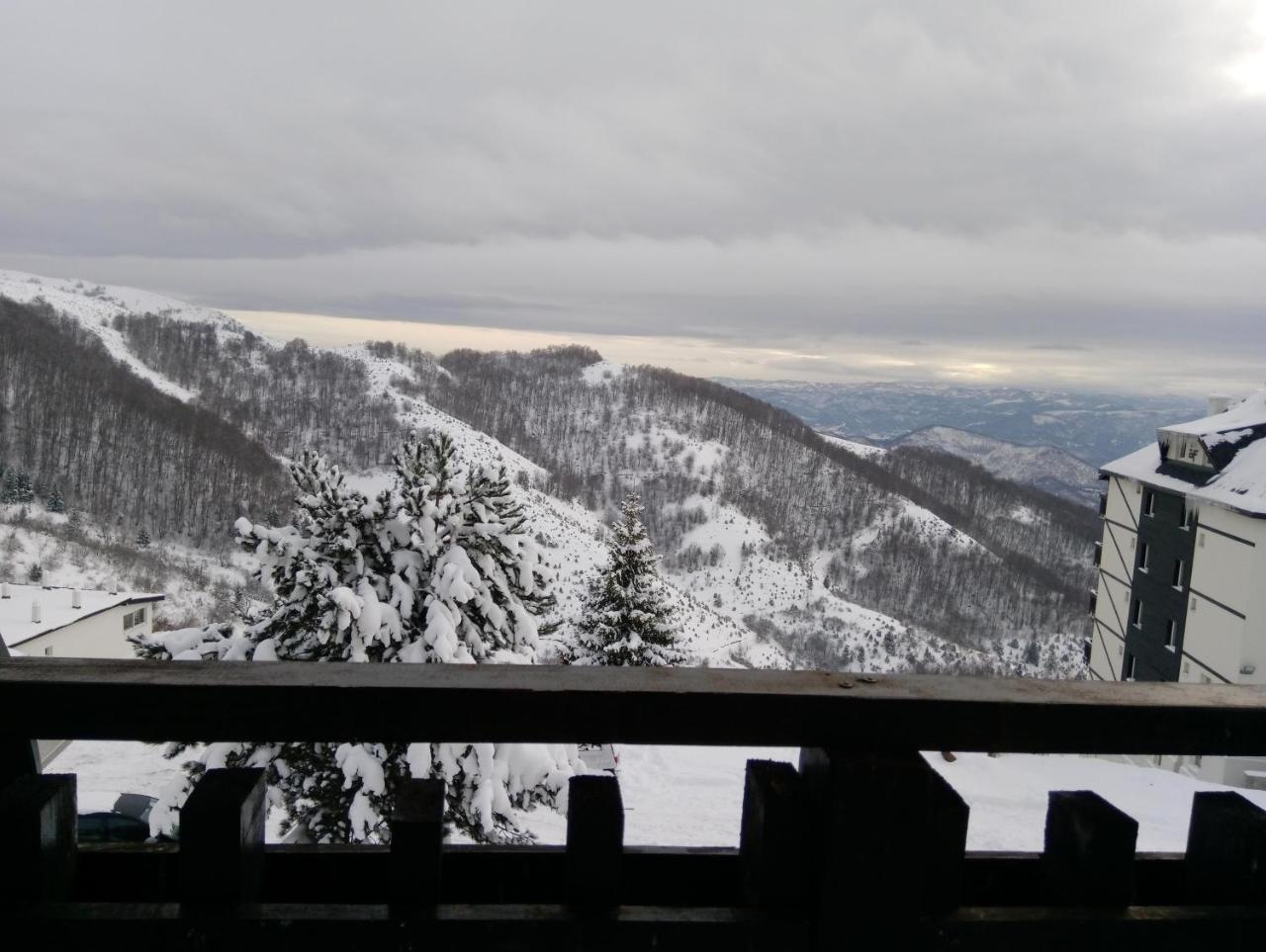 Ferienwohnung Luksuzni Dupleks Kopaonik Exterior foto